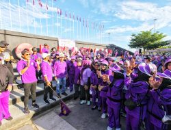 Sekkot Makassar Lepas Peserta Jalan Sehat HUT Ke-85 HIKMA