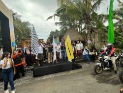 Dukung Pengembangan Pariwisata Lokal, Adira Finance Ajak Komunitas Motor ke Desa Wisata Ramah Berkendara