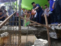 Andi Irwan-IAS Letakkan Batu Pertama Masjid Bernuansa Rumah Adat Bugis di Wakka