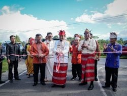 Gubernur Andi Sudirman Resmikan Jalur Alternatif Tator-Torut, Tuntaskan Penanganan Sepanjang 9,1 Kilometer