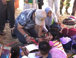 Andi Fahsar dan Baznas Bone Berbagi Kasih di Bontocani