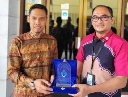 Dirut Perumda Bone dan Perumda Samarinda Teken MoU Soal Komoditi Pangan