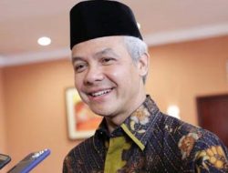 Ganjar Kalahkan Prabowo dan Anies Versi Charta Politika, Jhon Sitorus: Ini Bukan Soal Partai, Apalagi Sekadar Seagama