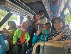 Semarak Reuni SBN Siti Fatimah, Peserta Termuda 61 Tahun