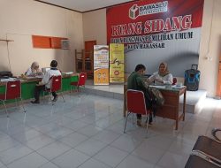 Hari Pertama, Bawaslu Makassar Terima 27 Berkas Calon Panwaslu Kecamatan