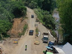 Kucurkan Rp18,2 Miliar, Pemprov Tangani Jalan Rusak dan Kerap Terjadi Kecelakaan di Ruas Paleteang-Malaga-Kabere