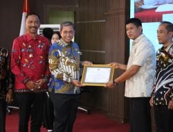 Penganugerahan Kinerja Lingkup Pemkab Wajo, Dinas PUPRP Terbaik Tahun Ini