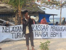 Terancam Tidak Bisa Melaut karena BBM Naik, Nelayan di Makassar Lakukan Demonstrasi