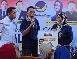 Pemenang Jalan Sehat DPW NasDem Sulsel Terima Hadiah, Syahar: Ini Membuktikan Masyakarat Bangga dengan NasDem