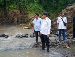 Taufan Pawe Tinjau Lokasi Bendungan Salo Karajae yang Rusak Akibat Diterjang Banjir
