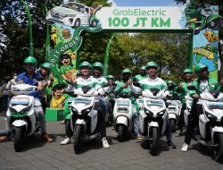 Perdana GrabElectric Tempuh 100 Juta Kilometer