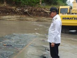 Tinjau Ketersediaan Air Bersih di Salo Karajae, Taufan Pawe: Paling Lambat Dua Hari Sudah kembali Normal