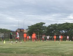 PSM Makassar Kembali Lakukan Latihan Rutin dengan Meningkatkan Kemampuan Menyerang dan Bertahan Tim