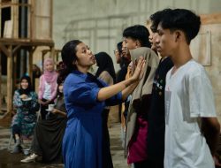 CORE FBS UNM Gelar Mamma Mia 2 Musical Drama Performance