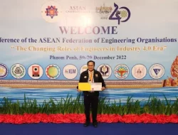 Dekan FTUH Tersertifikasi ASEAN Engineer