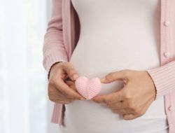 BKKBN Tuai Pro Kontra Usai Sebut Usia Ideal Kehamilan 25-35 Tahun