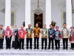 Intip Kedekatan Jokowi dan Danny Pomanto di Istana Negara