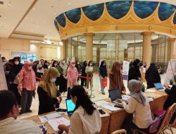 Mahasiswa dan Pelajar Serbu Event Toefl Akbar