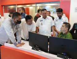 Kunjungi Command Center Pemkot Makassar, Wakil Ketua DPRD Jabar Puji Layanan Gratis NTPD 112