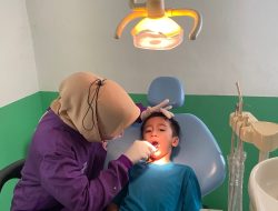 Puslitbang Kesehatan Unhas Gelar Baksos Penelitian Perawatan Gigi di Banggai