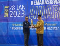 Jadi Juara Umum Kemahasiswaan Award 2023, FEB Unismuh Makassar Rebut Piala Bergilir Rektor