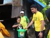 Ketua KONI Parepare Zulham Arief Serahkan Paket Bantuan ke Korban Banjir