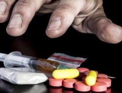 Polda Sulsel Amankan 8000 Butir Obat Terlarang, Pengedar Nyamar Jadi Kurir Paket Ekspedisi
