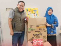 Sekretaris DPRD Makassar Salurkan Bantuan untuk Kebutuhan Anak Korban Banjir