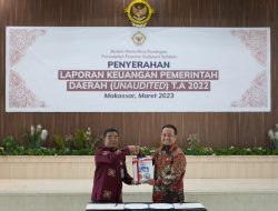 Serah Terima LKPD Unaudited Tahun 2022 oleh Pemerintah Provinsi Sulsel