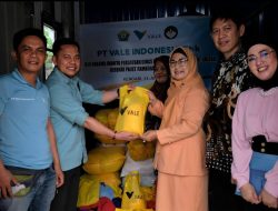 PT Vale Bagikan 2.000 Lebih Paket Sembako Bagi Kaum Dhuafa di Sulawesi Tenggara