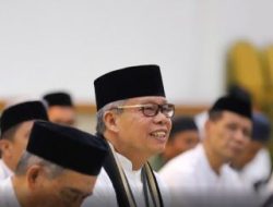 Taufan Pawe Hadiri Peringatan Malam Nuzulul Quran