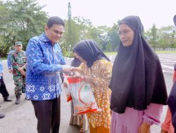 Bupati Barru Lepas Penyaluran Bantuan Beras, di Barru 13 Ribu Keluarga Penerima