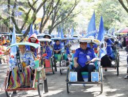 Gunakan Iring-iringan Becak, 35 Bacaleg PAN Maros Daftar di KPU