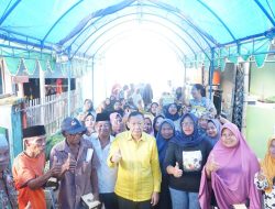 Kehadirannya Bikin Warga Biringkanaya Makassar Terharu, Hamka B Kady Beri Pemahaman Politik
