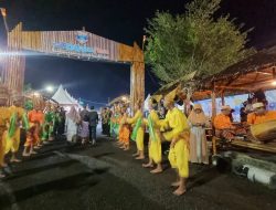 Iringan Musik Tradisional dan Tari Ketto’-ketto’ Manjakan Pengunjung Festival Salo’ Karajae