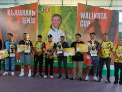 Taufan Pawe Resmi Tutup Turnamen Tenis Lapangan Wali Kota Cup 2023