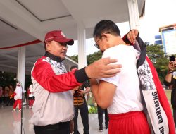 Lepas Kontingen PGRI Bantaeng, Bupati Ilham Azikin Harap Jaga Solidaritas
