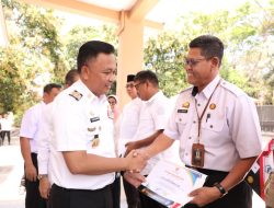 Bupati Bantaeng Ilham Azikin Berikan Penghargaan atas Dukungan Capaian Opini WTP BPK RI