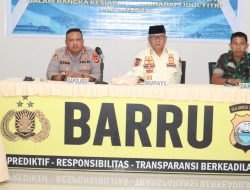 Wakili Bupati Barru, Kasatpol PP Ikuti Rapat Koordinasi Lintas Sektoral dalam Rangka Hari Raya Idulfitri