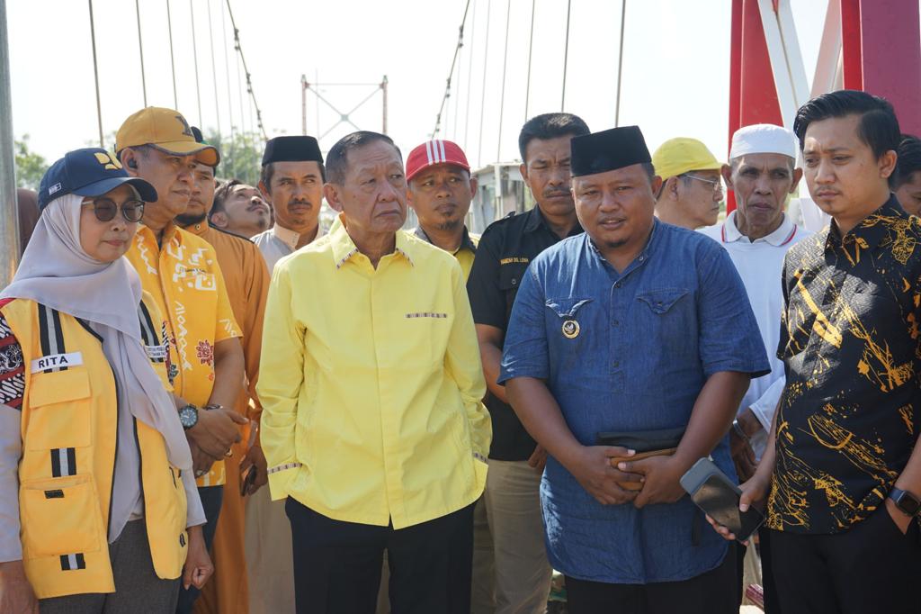 Genjot Perekonomian Desa, Hamka B Kady Resmikan Jembatan Gantung ...