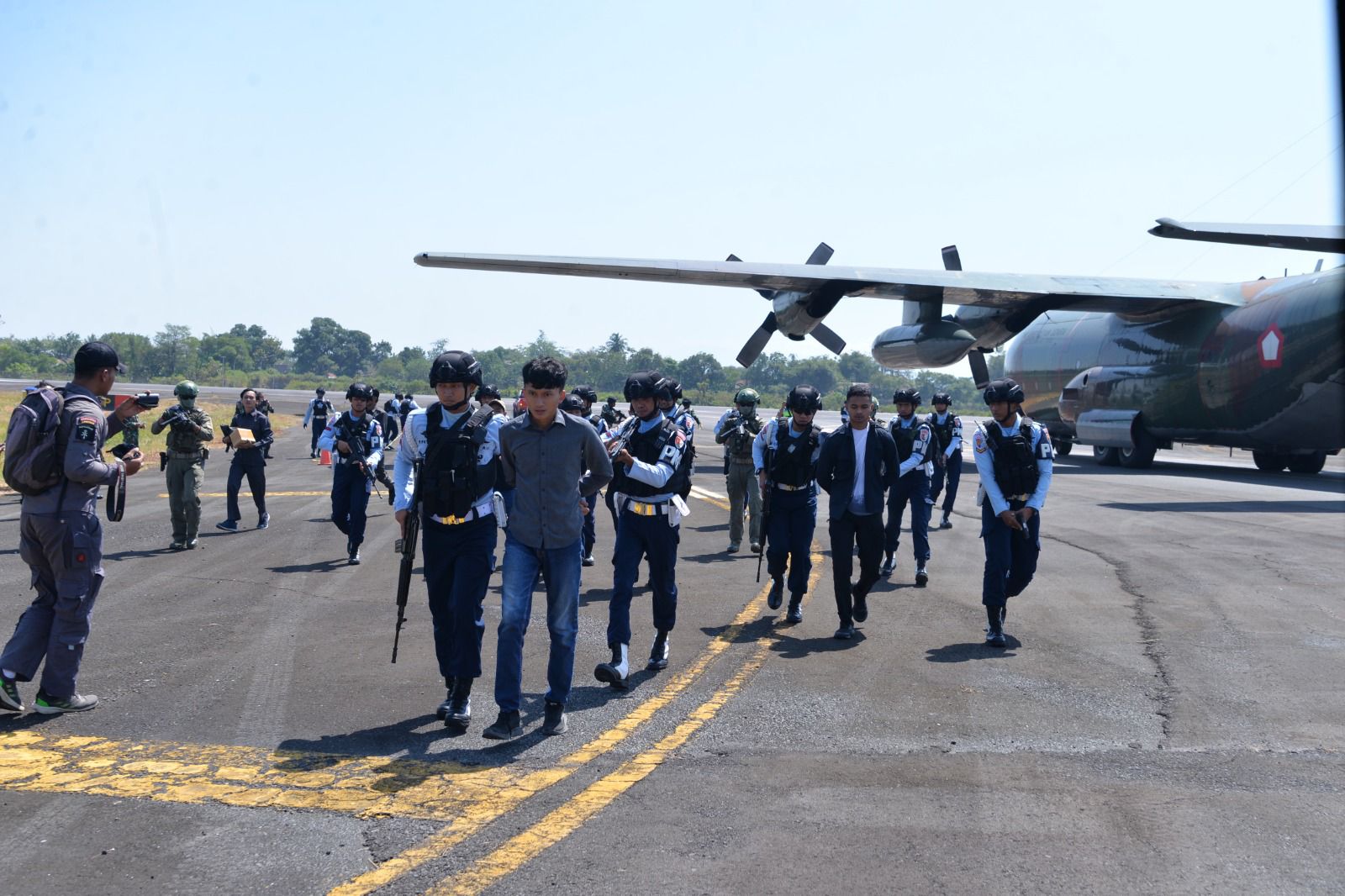 Lanud Sultan Hasanuddin Laksanakan Simulasi Force Down Pada Latihan ...