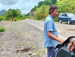 Kadis PU Barru Pantau Perbaikan Jalan Poros Doi-Doi Pujananting