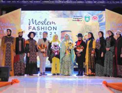 Buka Kegiatan Moslem Fashion Week, Taufan Pawe: Pelaksanaan Fashion Show Jadi Momentum Pengembangan Ekonomi Kreatif