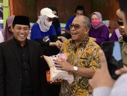 IAS Bareng Ketua IKA Unhas Enrekang Sapa Warga: Ini Kampung Saya