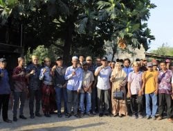Pj Bupati Takalar serahkan Bantuan Sarana dan Prasarana Budidaya Rumput Laut kepada Masyarakat Marbo