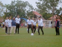 Buka Turnamen Sepak Bola, Bupati Barru: Memajukan Sepak Bola Butuh Sinergitas