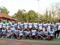 Diikuti Lintas Profesi, Amran Mahmud Buka Turnamen Tennis Bupati Cup 2023