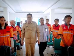 Bupati Barru Dorong Peserta Pelatihan Menjahit dan Otomotif Dapat Ciptakan Tenaga Kerja