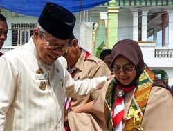 Erna Taufan Menangis Saat Hadiri Peletakan Batu Bata Pertama Masjid SMP 2 Parepare