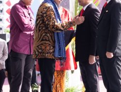 Berikan Jaminan Kesehatan dan Kesejahteraan Pembudidaya Rumput Laut dan Nelayan di Bantaeng, Ilham Azikin Raih SWK dari Presiden RI